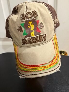 Bob Marley Reggie detail cap 876 worldwide